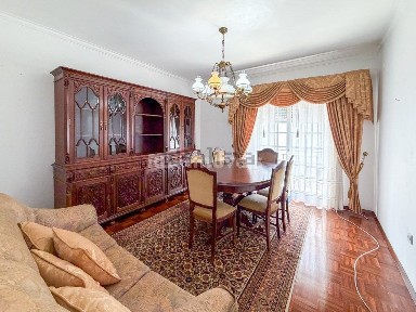 Apartamento T2 à venda na Rua Sozzi, 1 b