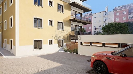 Apartamento T3 à venda na Praceta Oliveira Feijão