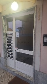 Apartamento T2 à venda na Rua João XXIII, 733
