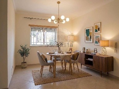 Apartamento T1 à venda na Rua Afonso Costa