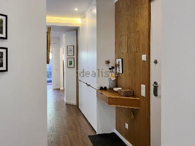 Apartamento T3 à venda na Rua Ilha de São Tomé, 31
