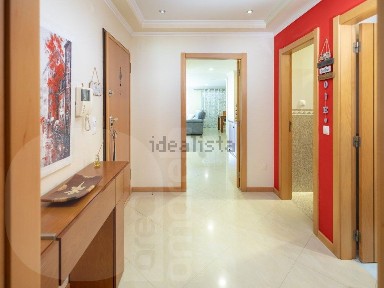 Apartamento T2 à venda na Santa Marta do Pinhal