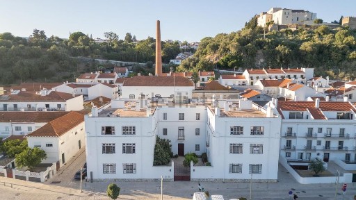 Apartamento T2 à venda na Avenida João Soares Branco