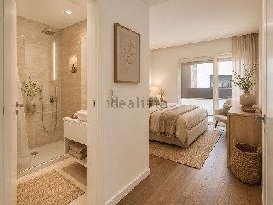 Apartamento T4 à venda na Rua do Altinho, 2