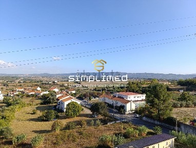 Duplex à venda na Covilhã e Canhoso