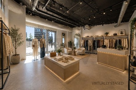 Espaço comercial à venda na Rua Carlos Saraiva s/n