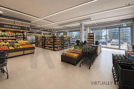Espaço comercial à venda na Rua Carlos Saraiva s/n