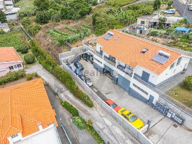 Espaço comercial à venda em Estoi