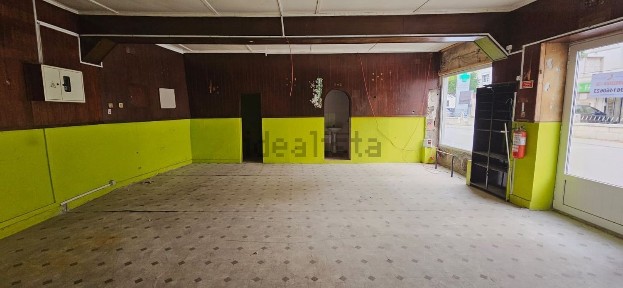 Arrendamento de espaço comercial em Campo de Besteiros