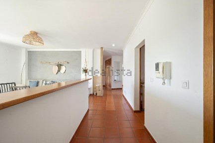 Apartamento T3 à venda na Rua do Município