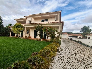 Porto de Mós, Leiria