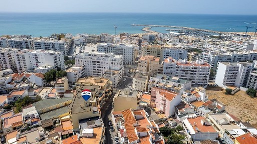 Apartamento T2 à venda na Rua Marco do Fontanário