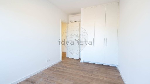 Apartamento T3 à venda na Salema - Vale de Boi