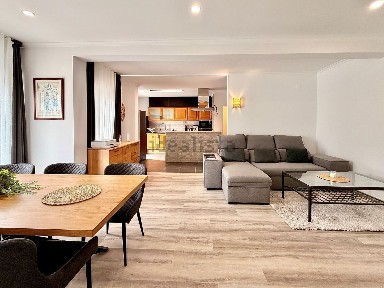 Apartamento T2 à venda na Rua do Norte