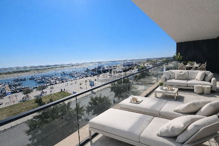 Apartamento T2 à venda na Marina