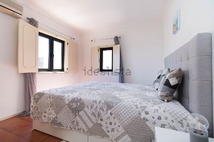 Apartamento T1 à venda na Rua da Botelha, 8
