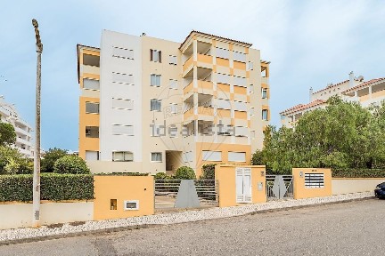 Apartamento T2 à venda na Rua Vista Mar