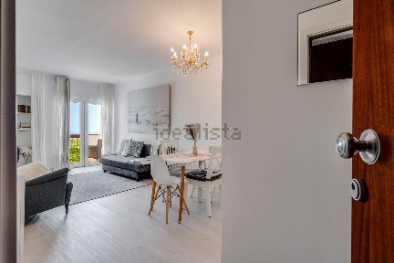 Apartamento T1 à venda na Rua António Silva
