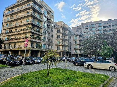 Arrendamento de apartamento T2 na Praça Artur Santos Silva