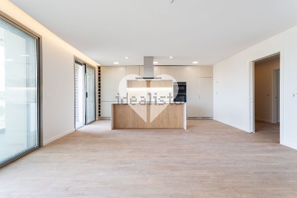Apartamento T2 à venda na Serra de Carnaxide - Parque de Santa Cruz