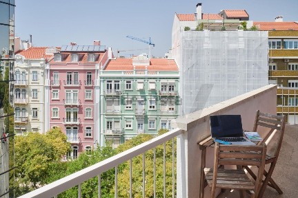 Apartamento T4 à venda na Rua António Enes s/n