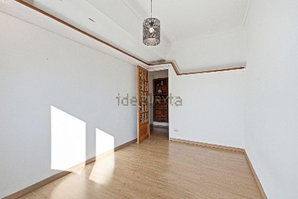 Apartamento T2 à venda na Rua Alexandre O'Neill, 20