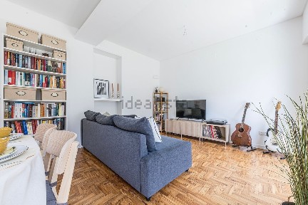 Apartamento T3 à venda na Avenida Grão Vasco, 4