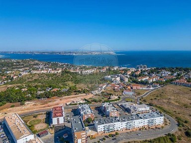 Apartamento T2 à venda na Rua António Jorge Dias