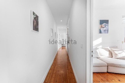 Apartamento T2 à venda na Rua Cecílio de Sousa