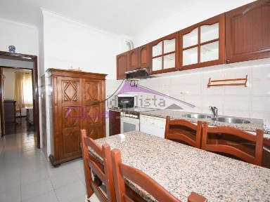 Apartamento T2 à venda em São João Baptista