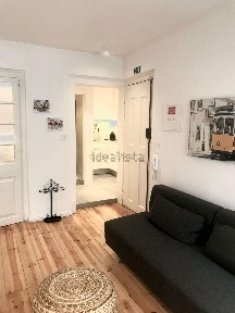 Apartamento T1 à venda na Rua da Adiça, 12 a 18