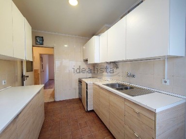 Apartamento T3 à venda na Reboleira