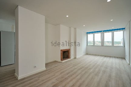 Santo António dos Cavaleiros e Frielas, Praceta Salgado Zenha
