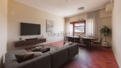 Apartamento T4 à venda no Bairro de Alvalade