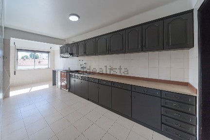 Apartamento T3 à venda na Rua Portalegre