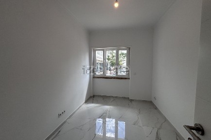 Apartamento T2 à venda na Praceta Duque Saldanha, 9