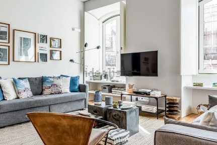 Apartamento T1 à venda na Rua do Alecrim, 22