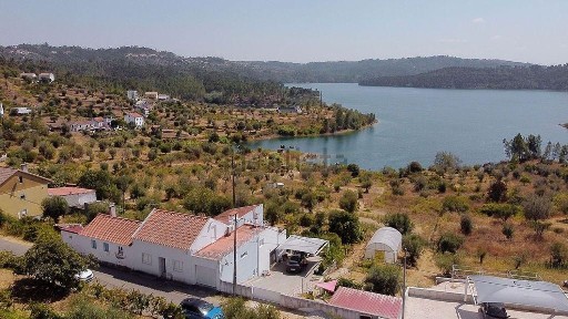 Herdade à venda em Barragem de Castelo de Bode, Portugal