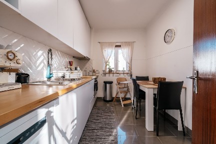 Apartamento T3 à venda no Caminho da lomba da arregaça, 89