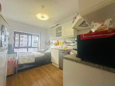 Apartamento T1 à venda na Abadias