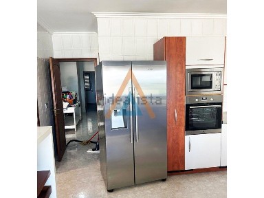 Arrendamento de apartamento T3 no Centro de Oliveira de Azeméis
