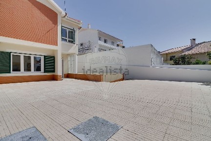Carcavelos e Parede, Sassoeiros - Silveiras, Praceta Vasco da Gama
