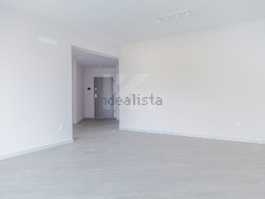 Arrendamento de apartamento T1 na Ajuda - Amparo - Piornais