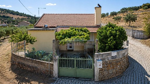 Ferradosa, R. da Eira do Pereiro