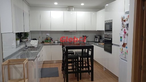 Apartamento T3 à venda em Nelas