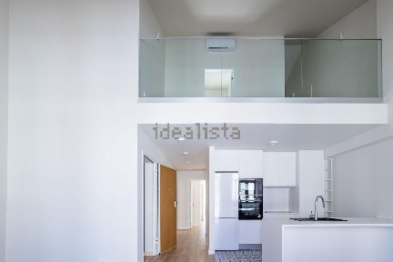 Duplex à venda na Rua Vítor Bastos, 57