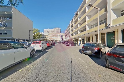 Arrendamento de espaço comercial na Rua Antero de Figueiredo s/n