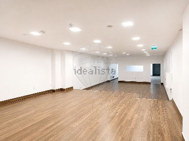 Arrendamento de espaço comercial na Avenida de Berna