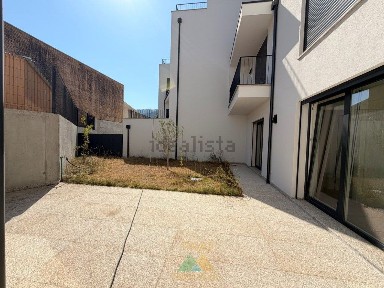 Arrendamento de apartamento T2 em Parada