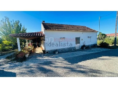 Moradia independente à venda em São Vicente do Paul